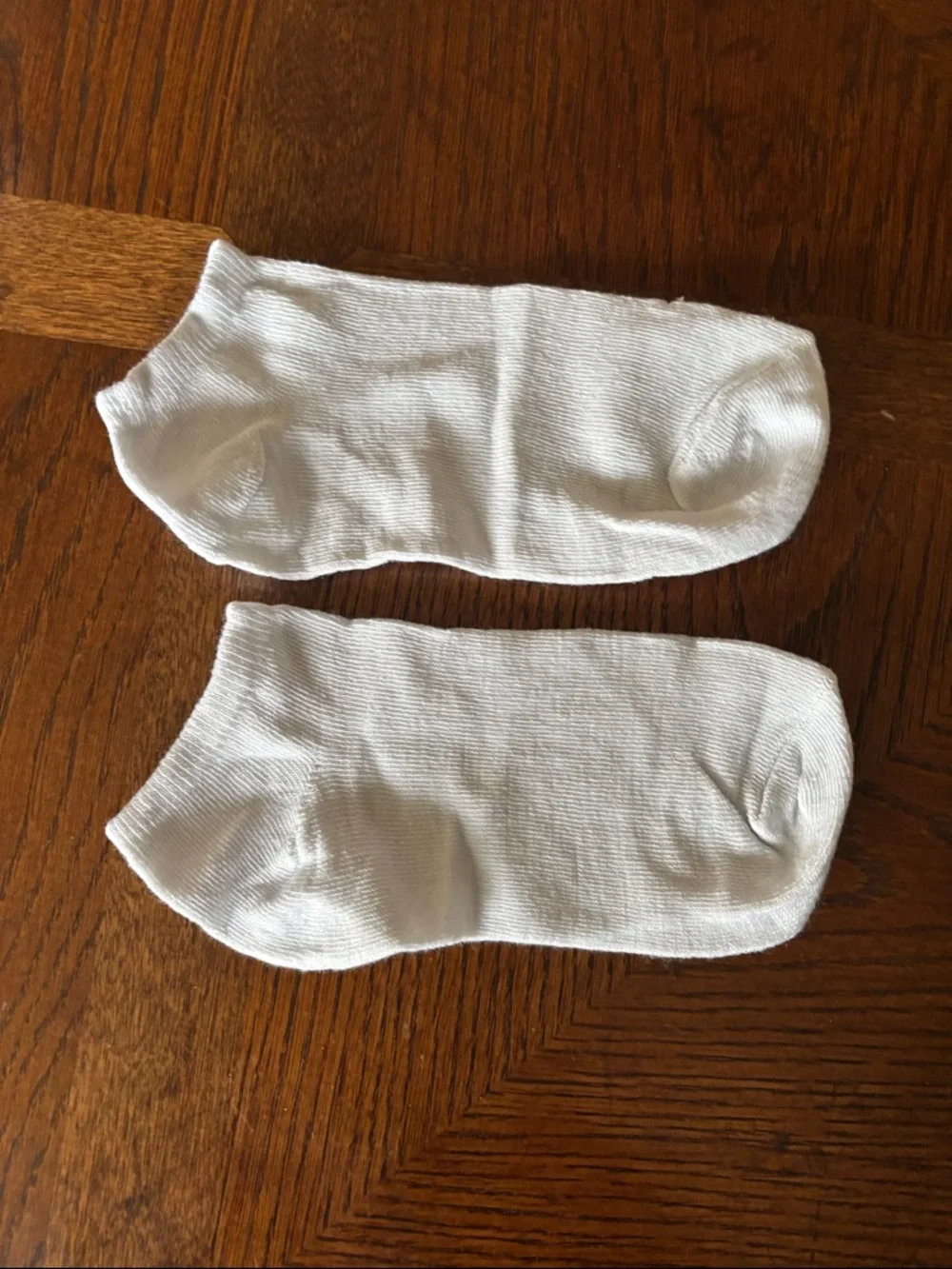 White ankle Socks